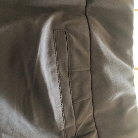 Golf Capri pants - Picture 6 of 6